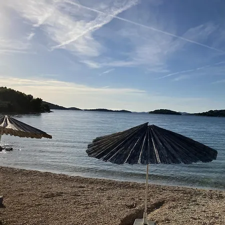 Aurea House Сasa de vacaciones Tisno