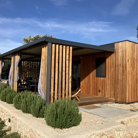 Aurea House Holiday home Tisno