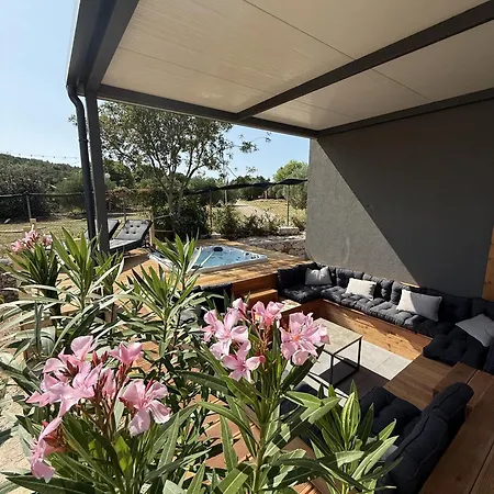 Сasa de vacaciones Aurea House *