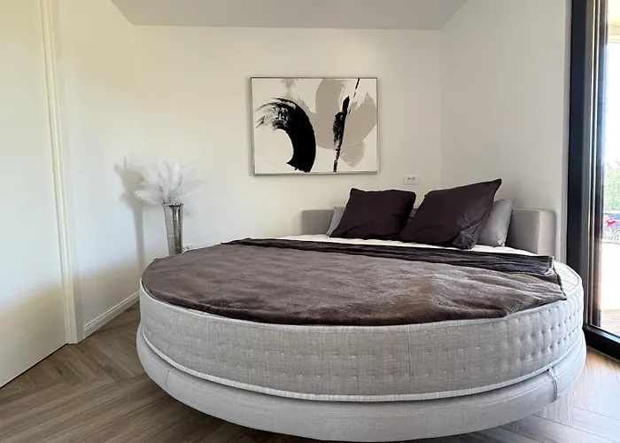 Aurea House 티스노