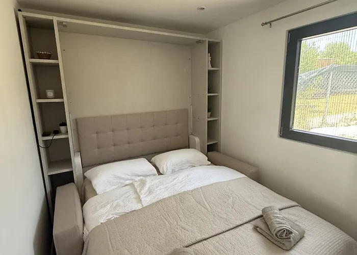 펜션 Aurea House *