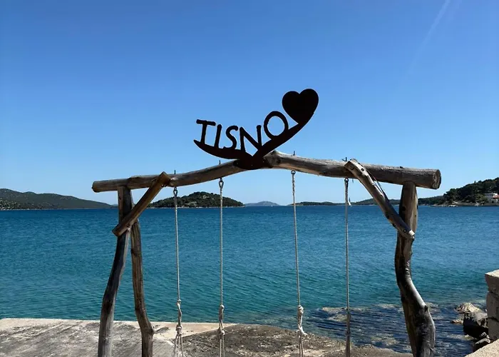 Aurea House 티스노